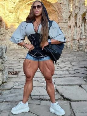 Сильные высокие женщины