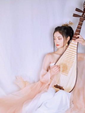 Китайские певицы и актрисы