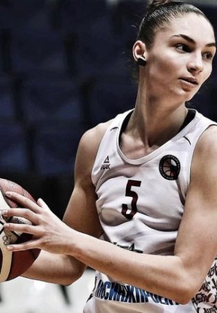 Алина баженова баскетбол