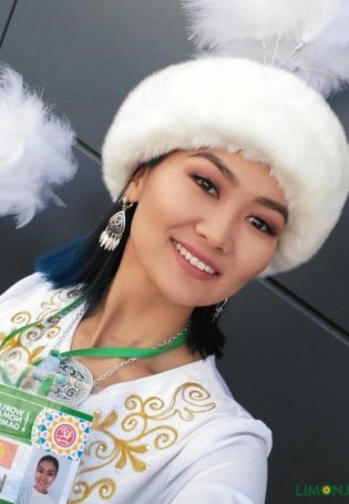 Кыргызские женщины