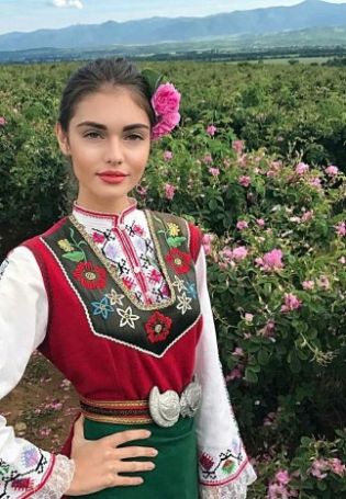Румынка черты лица