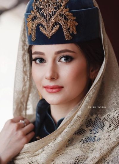 Черкески девушки