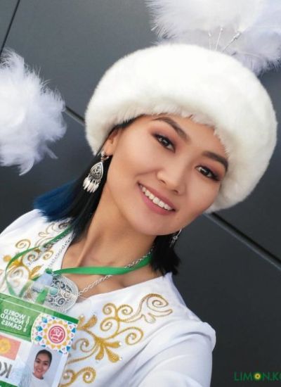 Кыргызские женщины