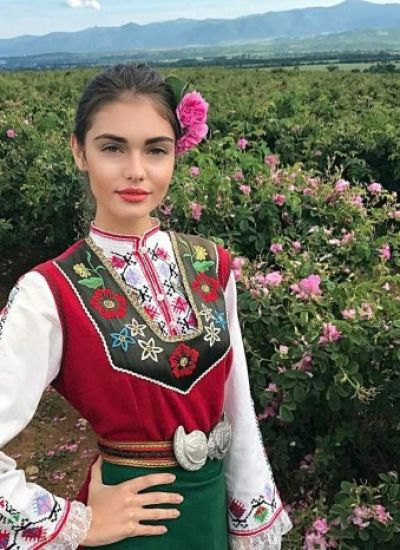 Румынка черты лица