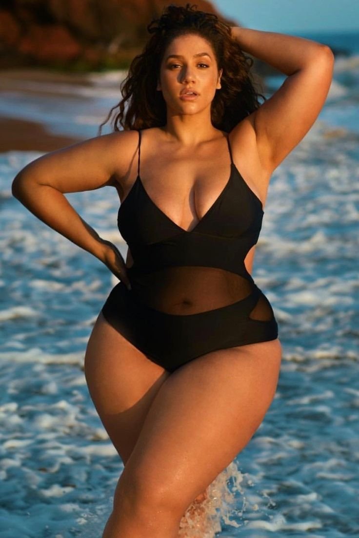 Эрика лаурен модель плюс сайз 2019