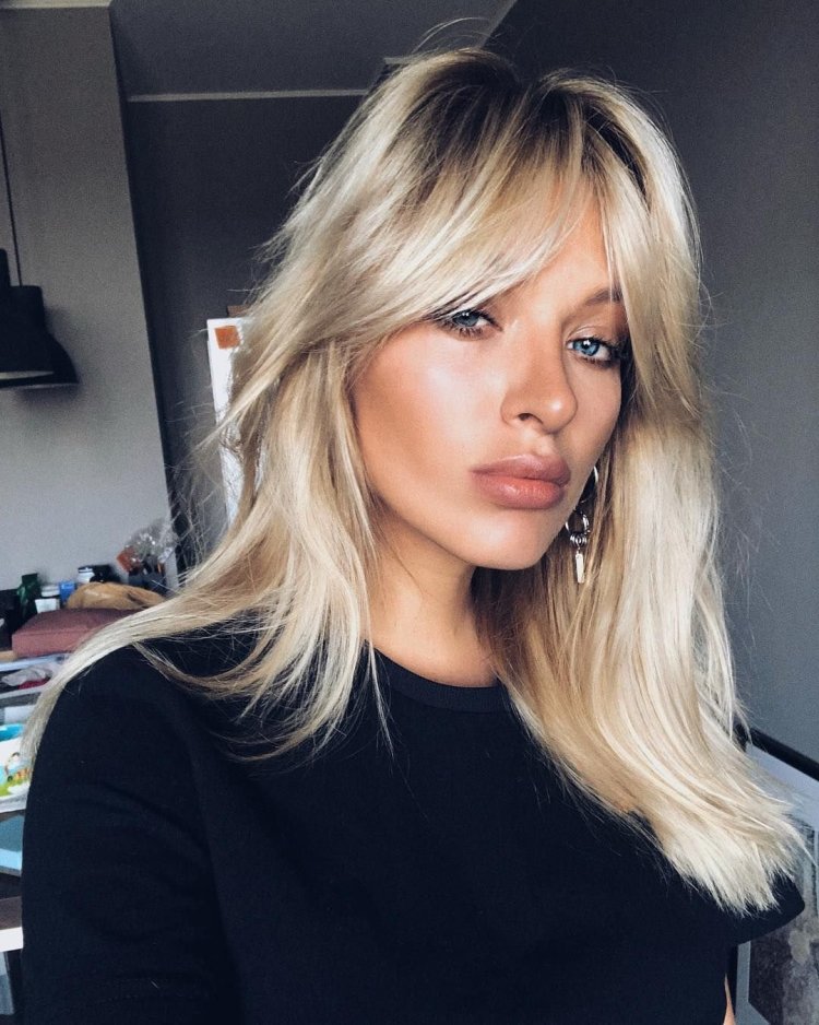 Стрижки Скарлетт Йоханссон с челкой