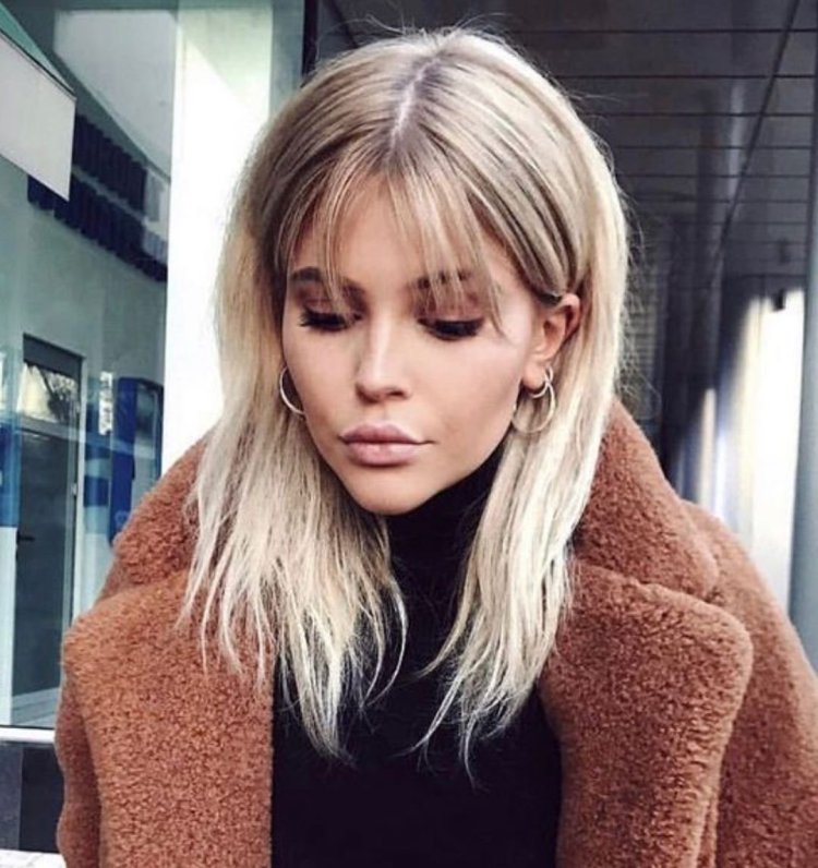 Лонг Боб блонд