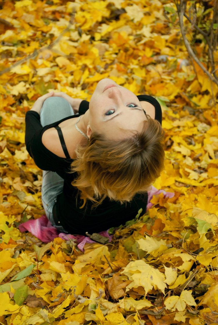 Фотосессия в листьях