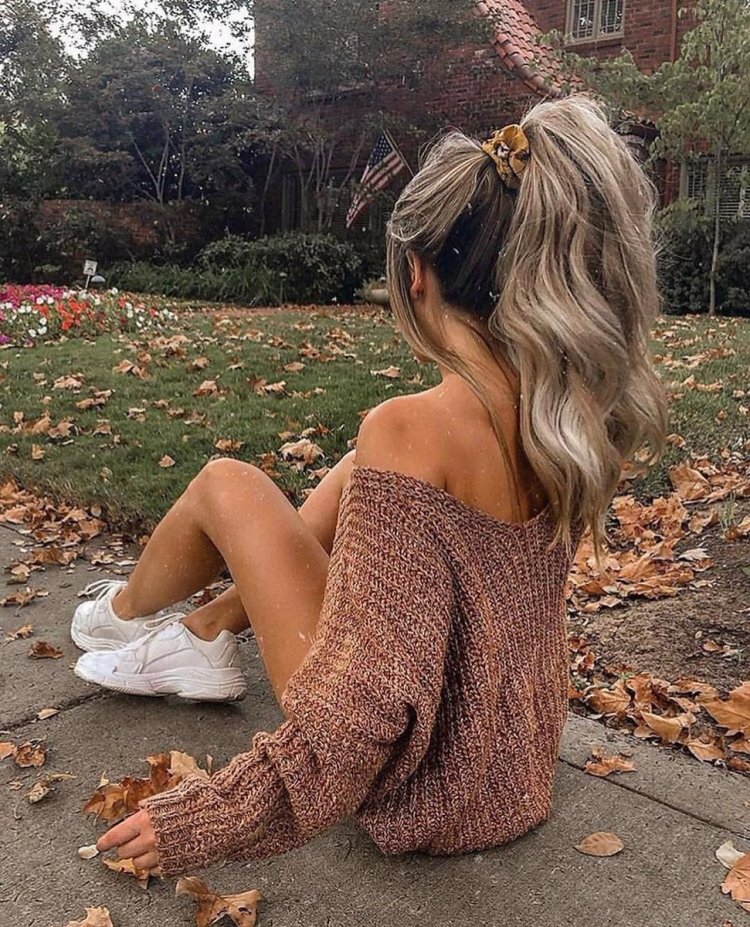 Блондинка осень