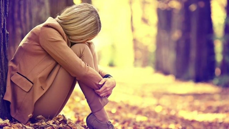 Осенняя депрессия у женщин фото на аву
