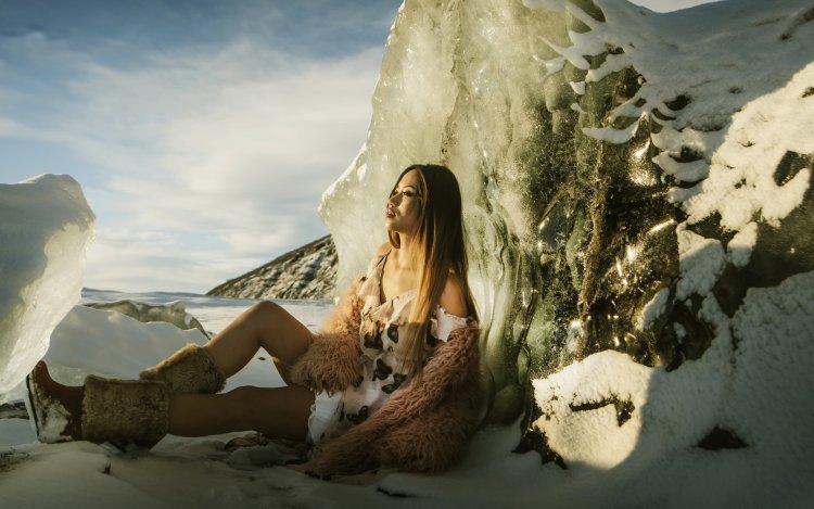 Красивая девушка Чухча