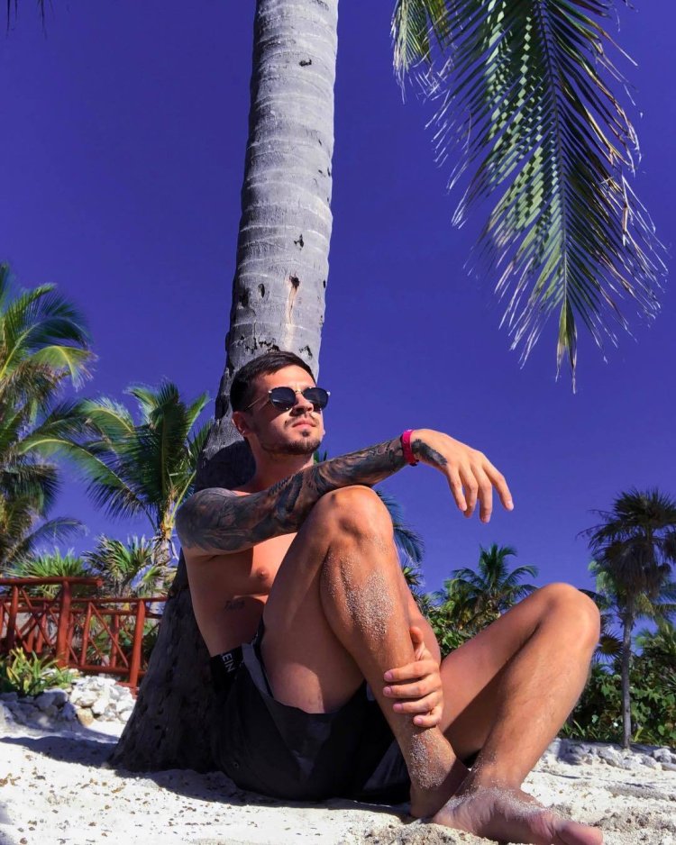 Певица Марвин