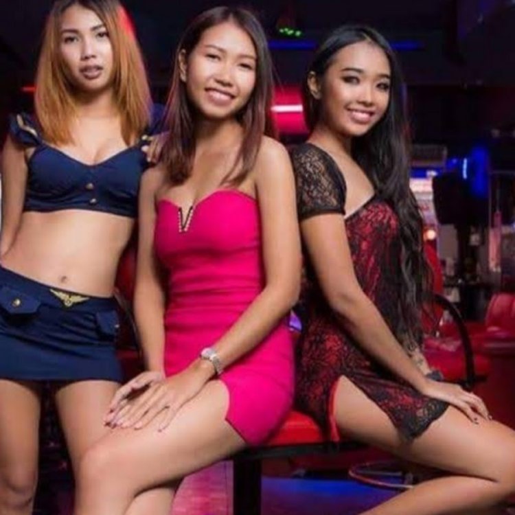 Ледибой go go Bar Pattaya