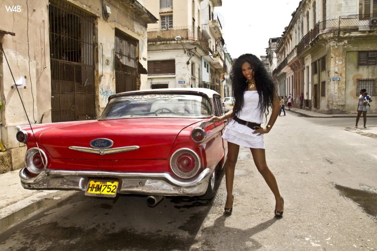 Михаэла норок Бразилия