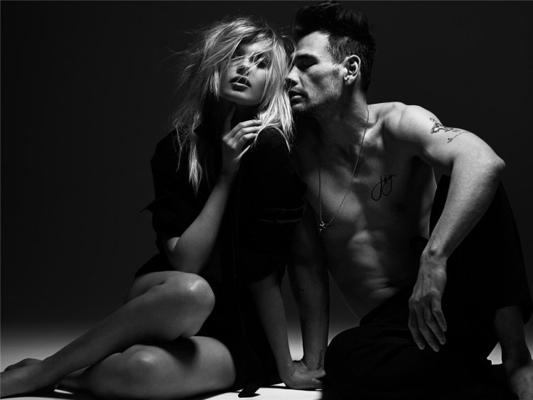 Парень и девушка чб