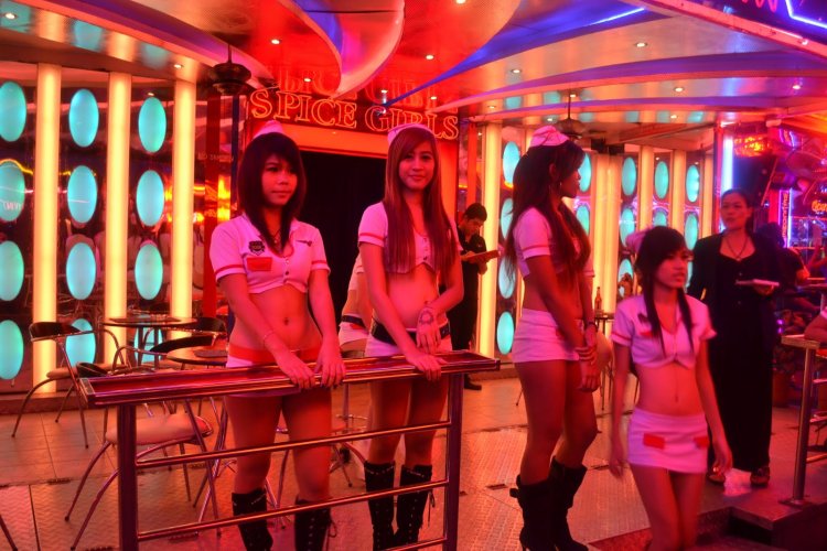 Улица красных фонарей Тайланд Паттайя