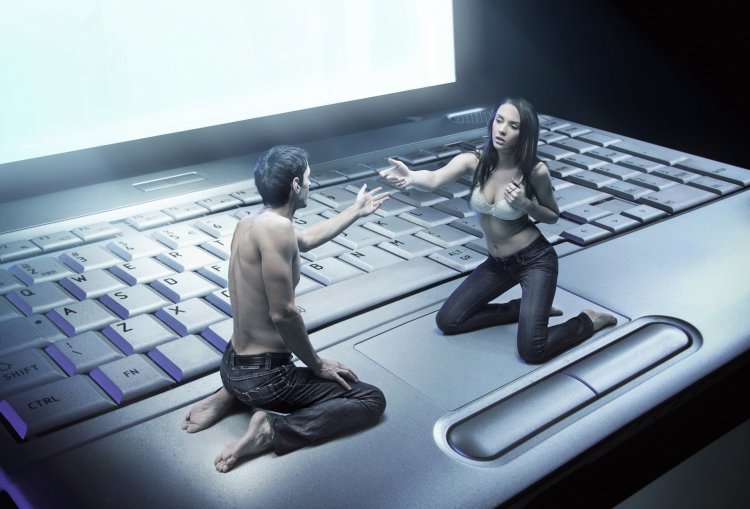 Виртуальная любовь