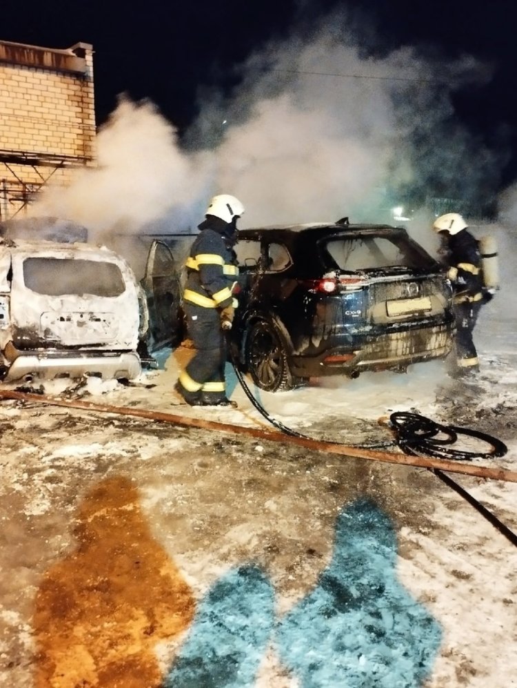 Сгоревшая машина