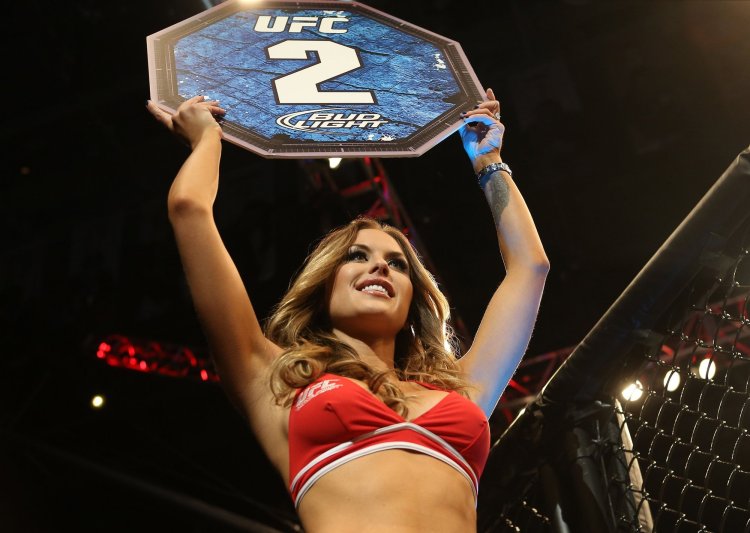 Бритни Палмер ринг герлз