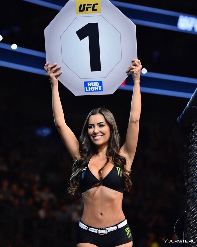 Лусиана Андраде октагон