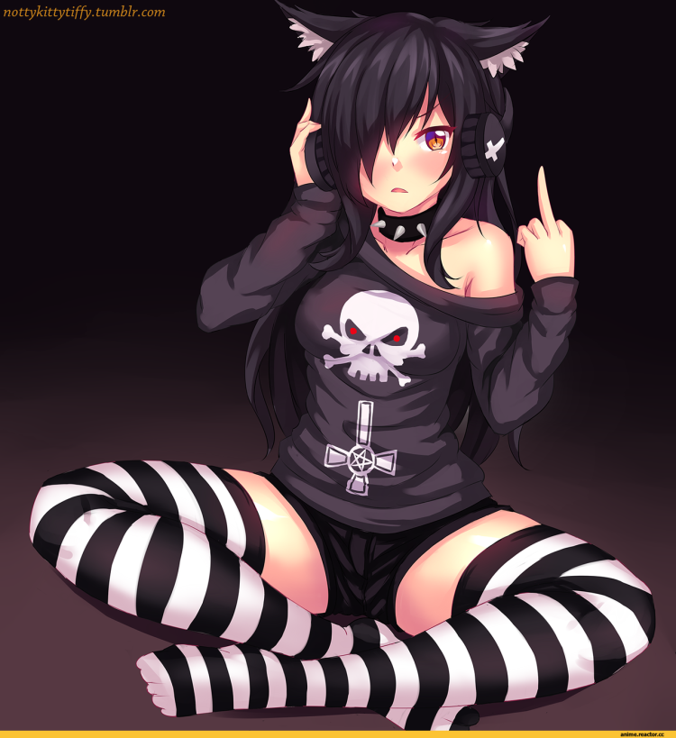 Девушка в тюремной одежде арт