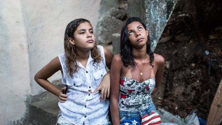 Девочка трущобы Бразилия