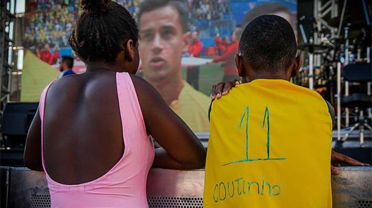 Девушки из бразильских фавел