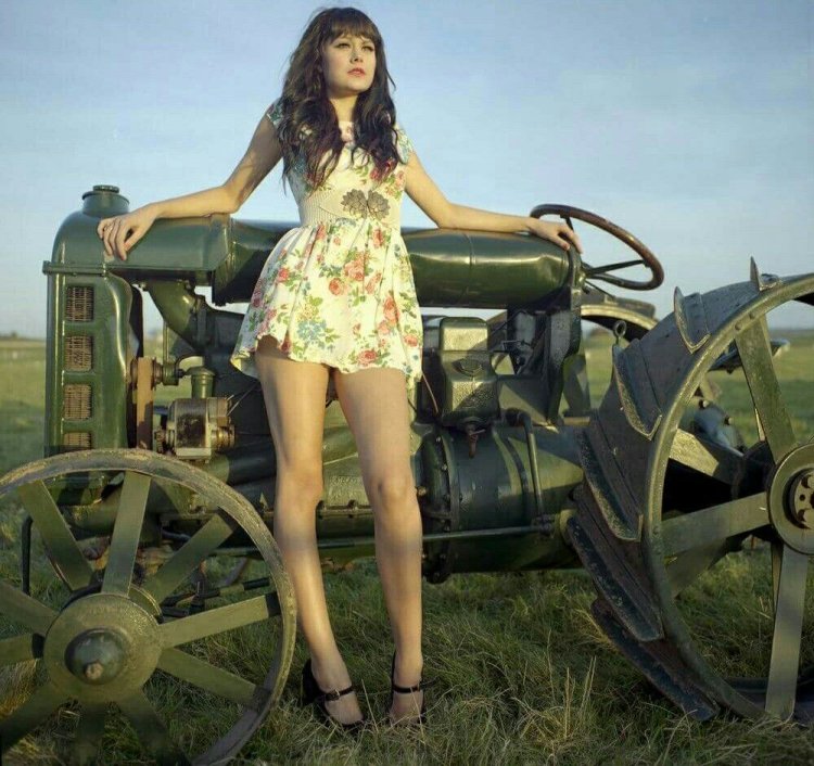 Василиса Любимова