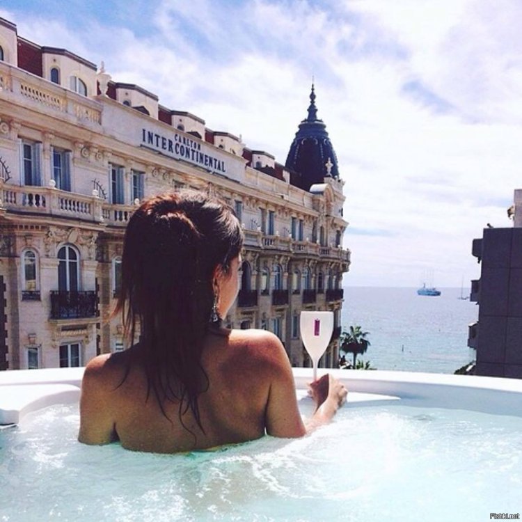 Анжелика Полякова