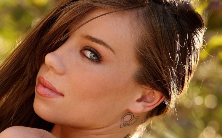 Капри Андерсон фото