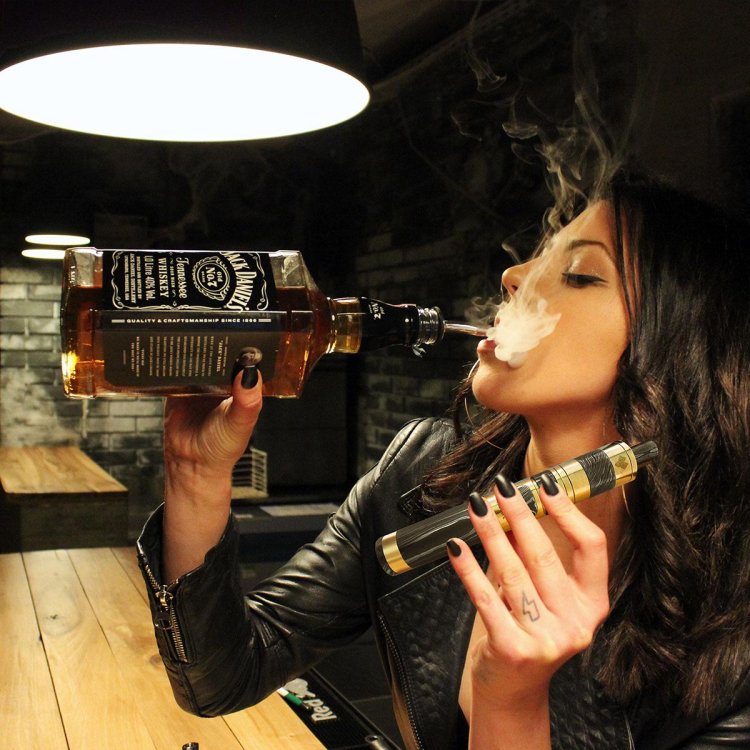 Эротическое поздравление с днем рождения