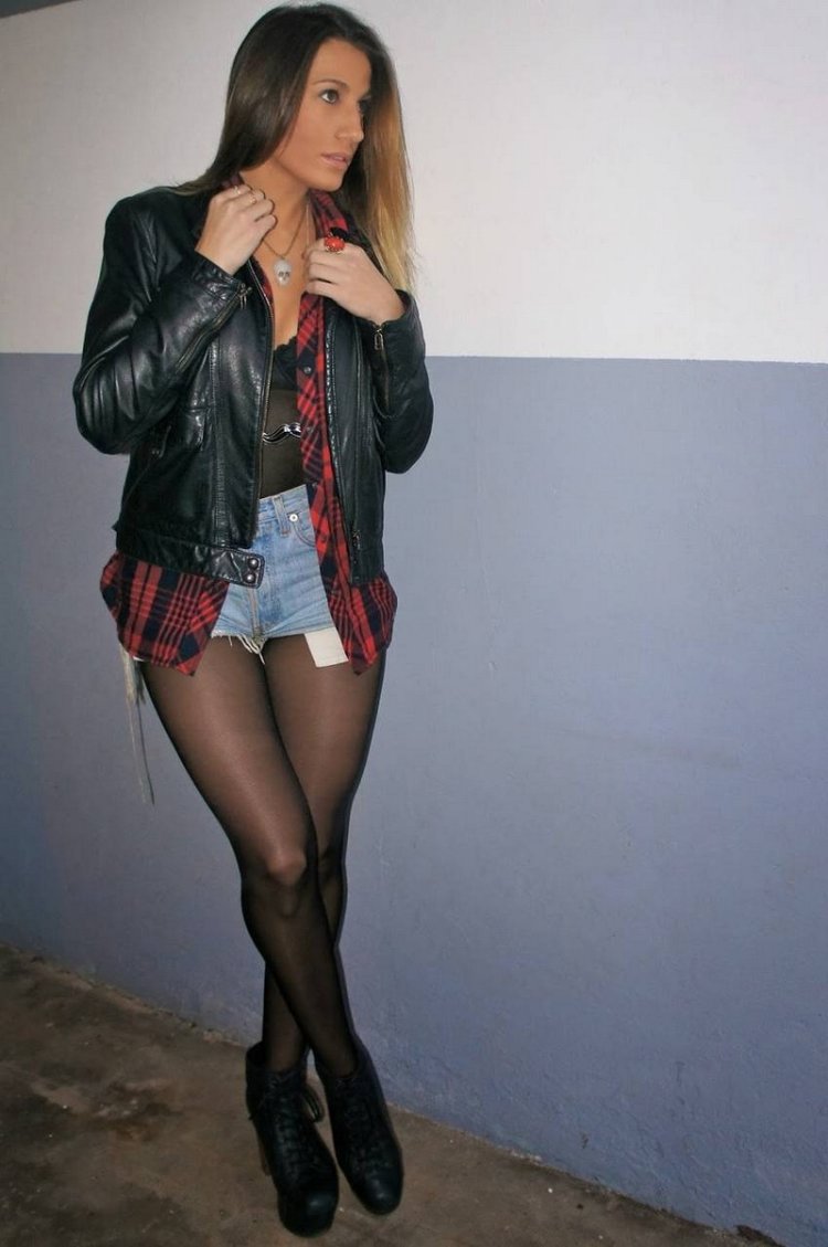 Русские женщины в шортах