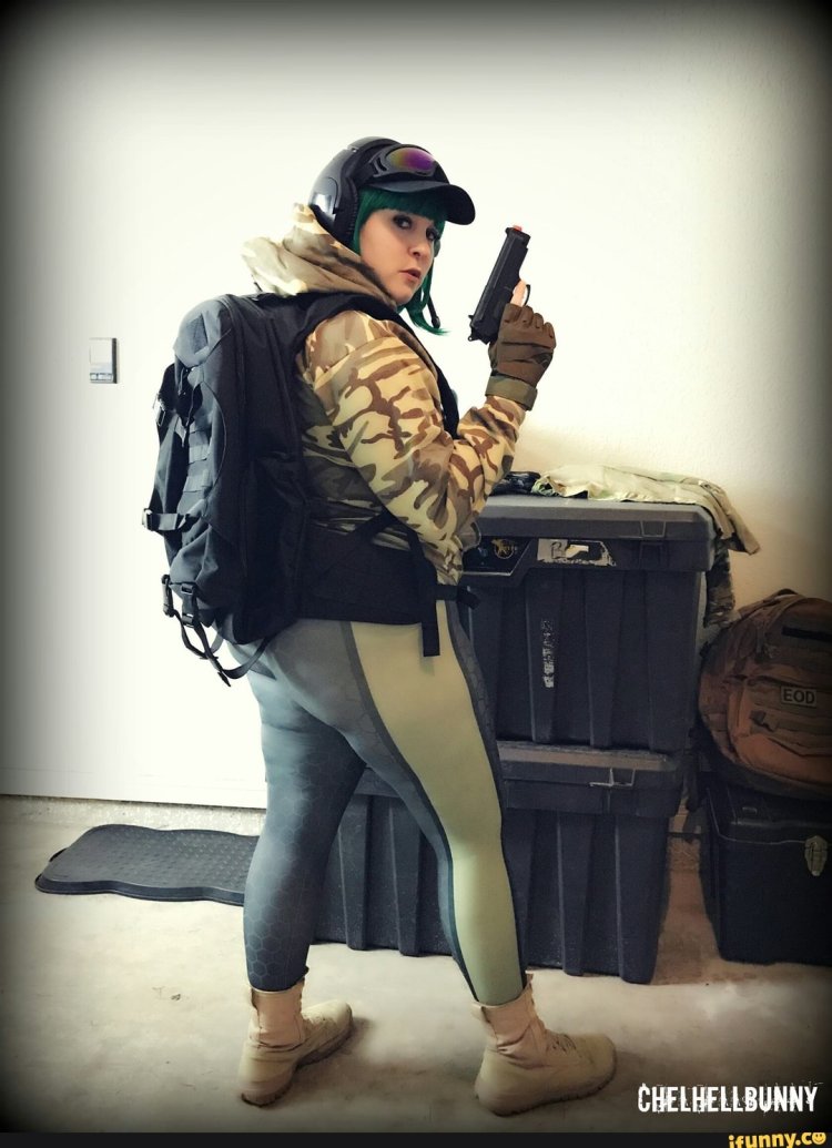 Эла косплей Rainbow Six Siege