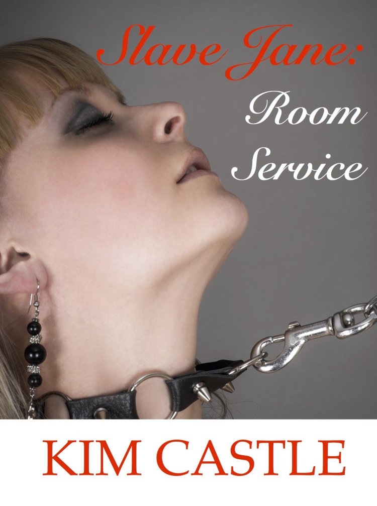 Девушка на цепи в ошейнике