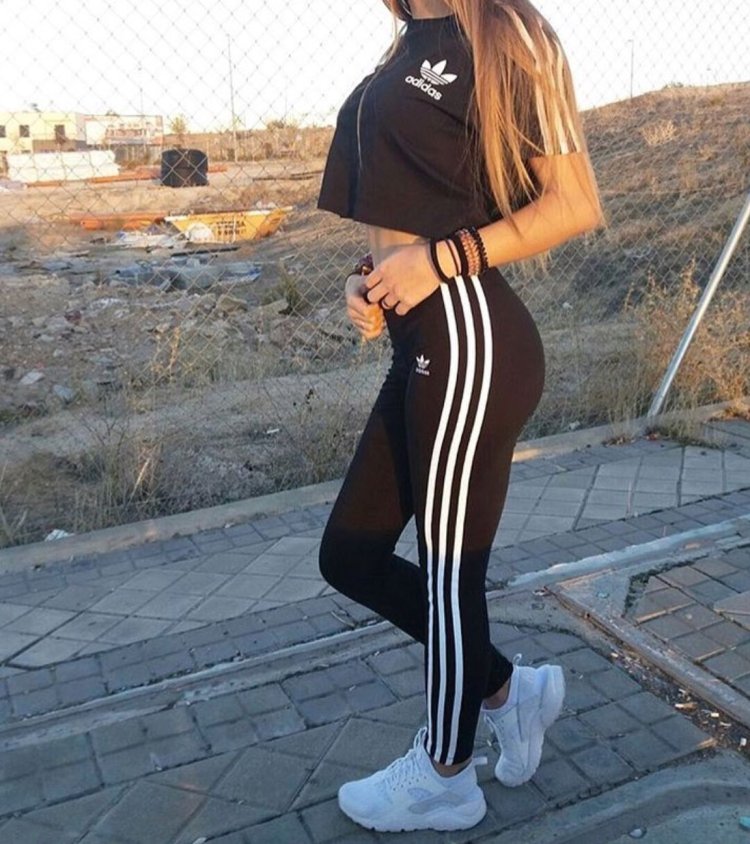 Стиль одежды Настя Мирная