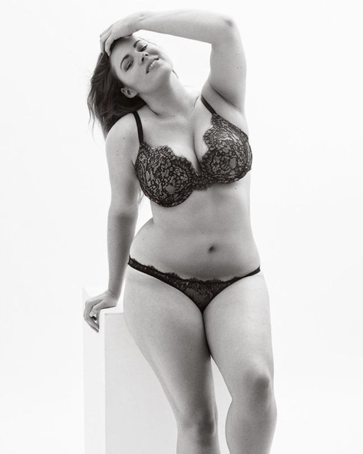 Plus-Size Эшли Грэм