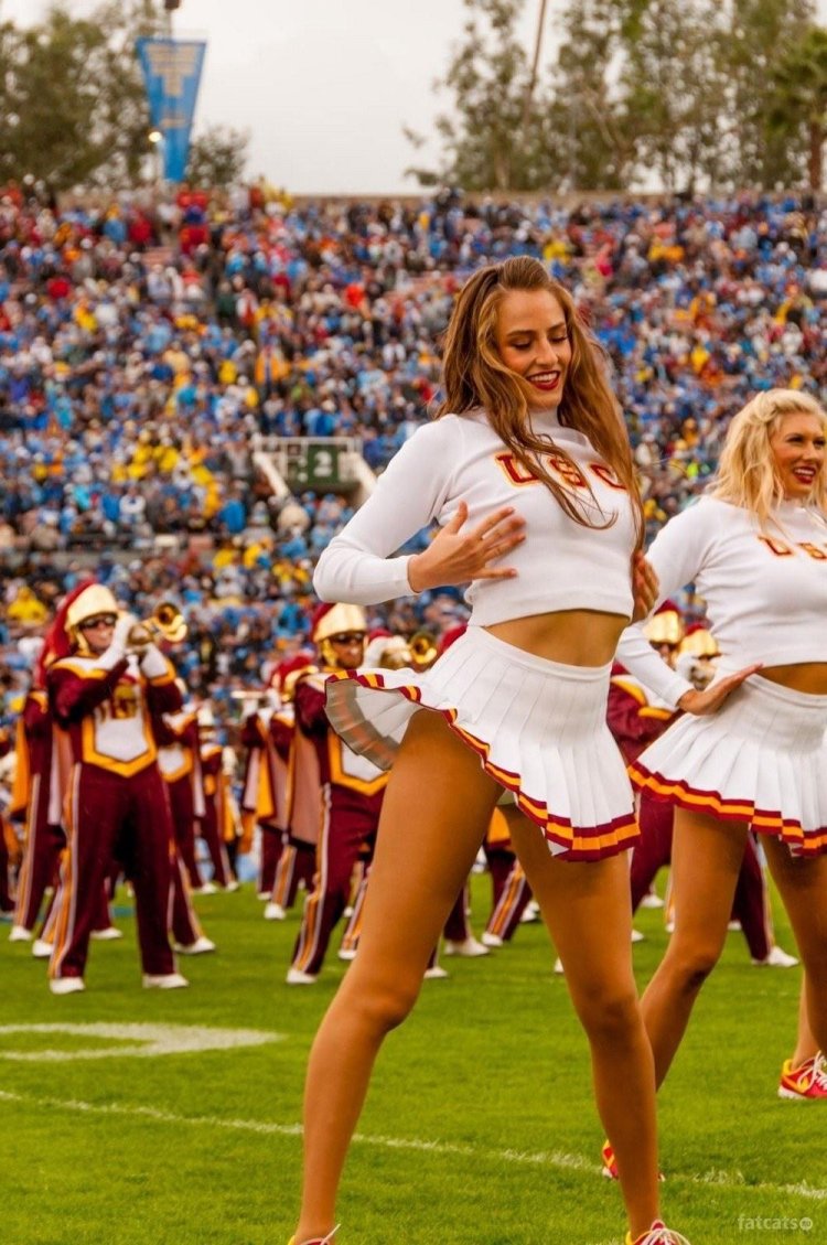 Кейт Аптон Sports illustrated 2014