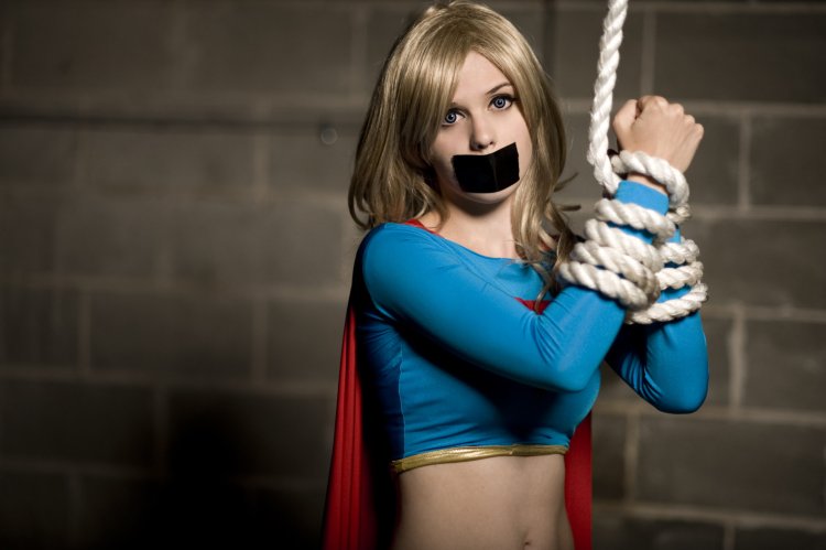 Супергерл косплей
