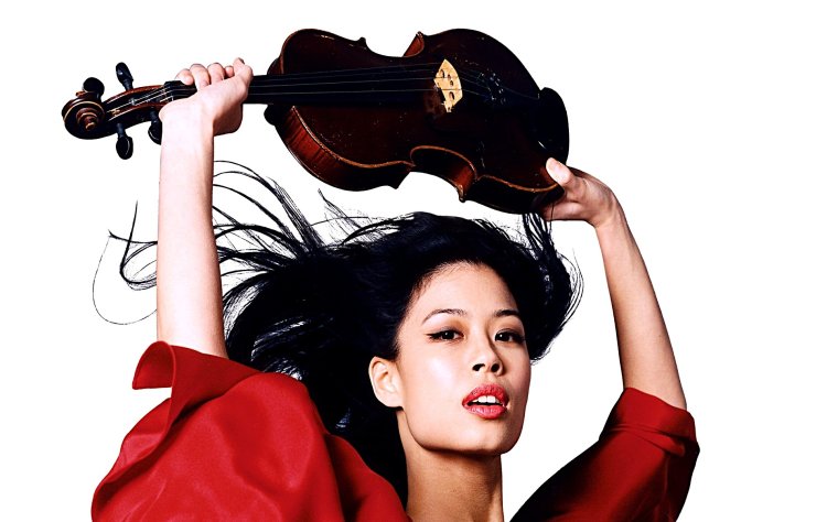 Известная скрипачка Ванесса Мэй