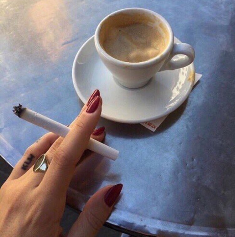 Кофе и сигареты