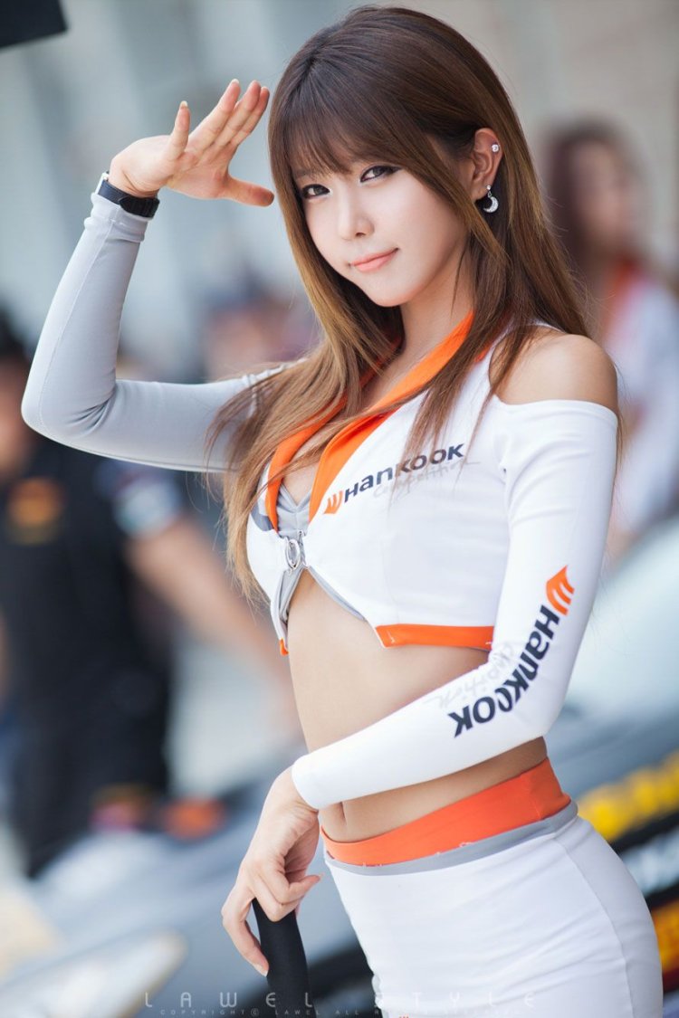 Кореянки в полный рост фигура