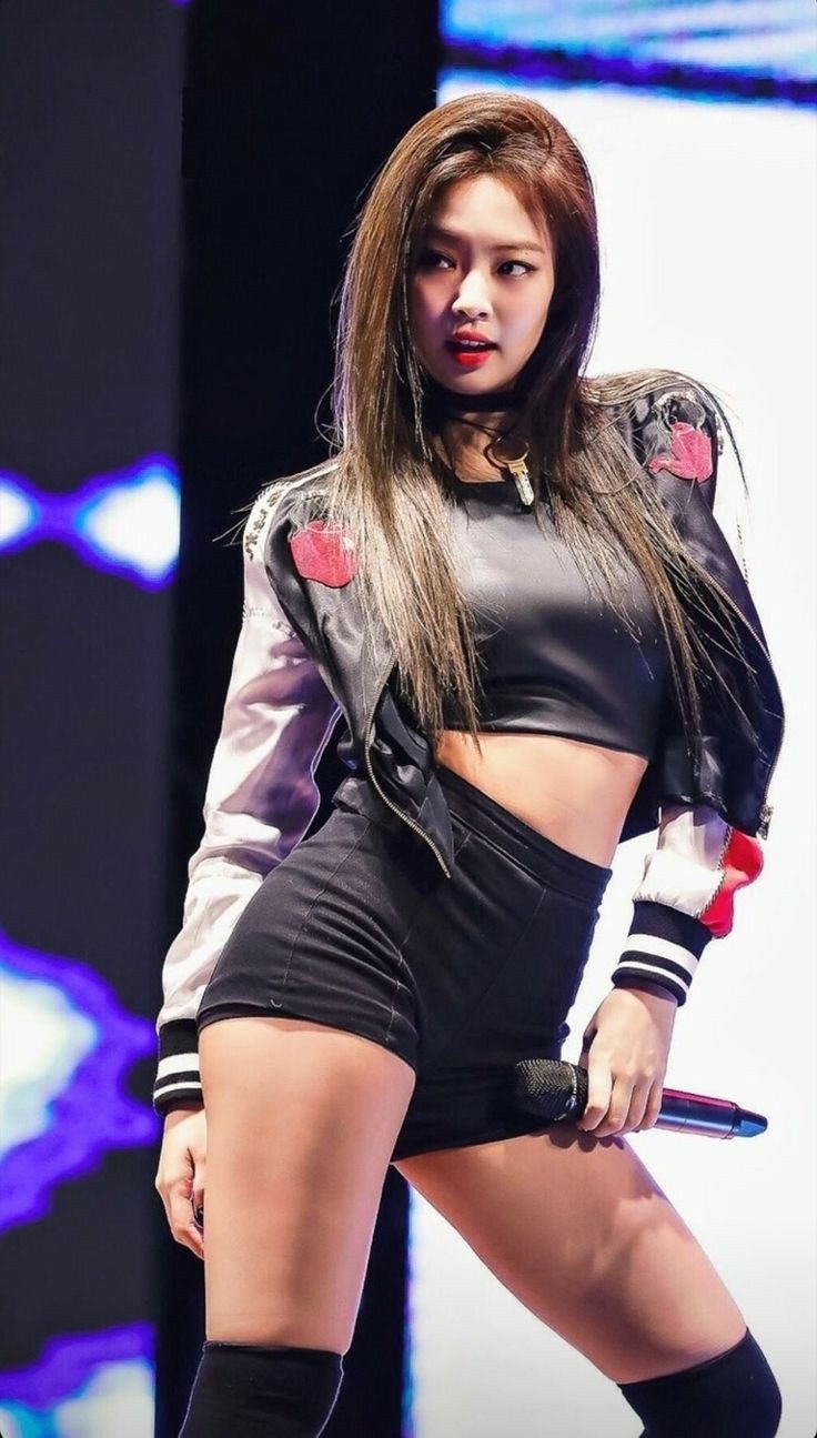 Розе Блэк Пинк рост