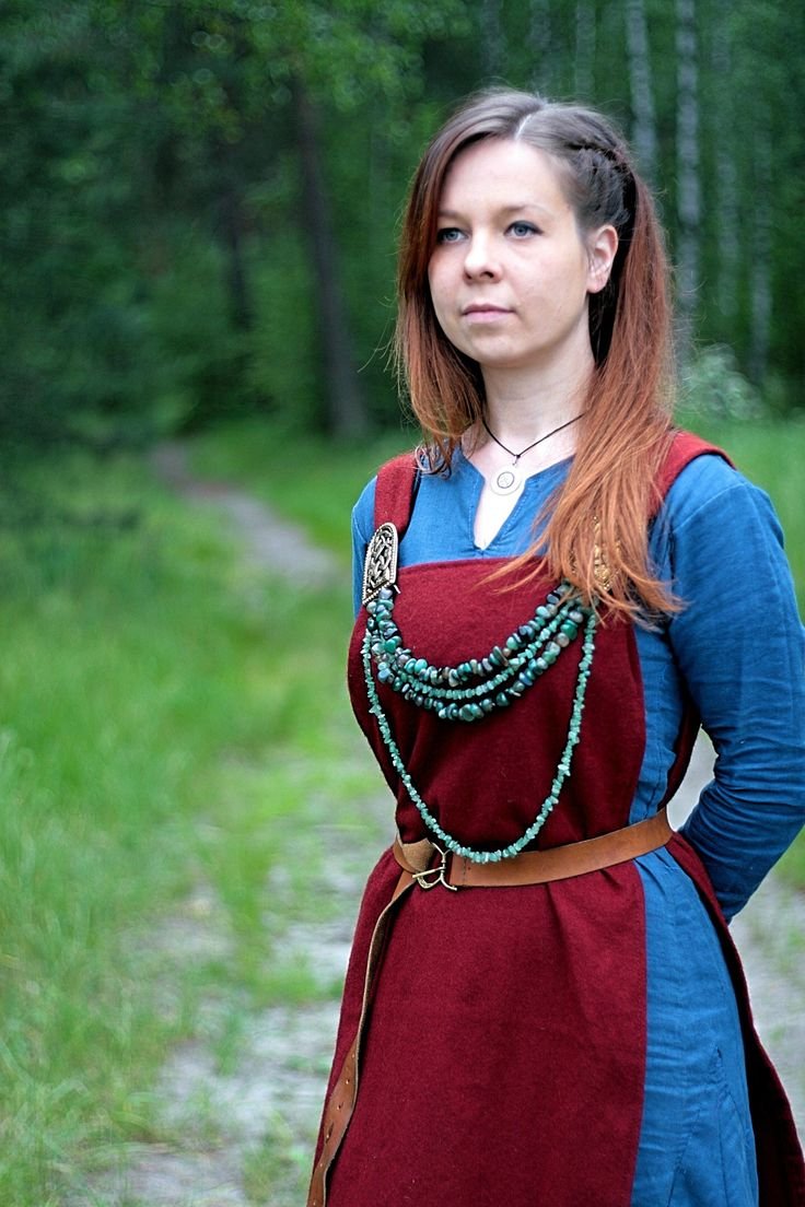 Amalie Snøløs ›› Амалия Снолос