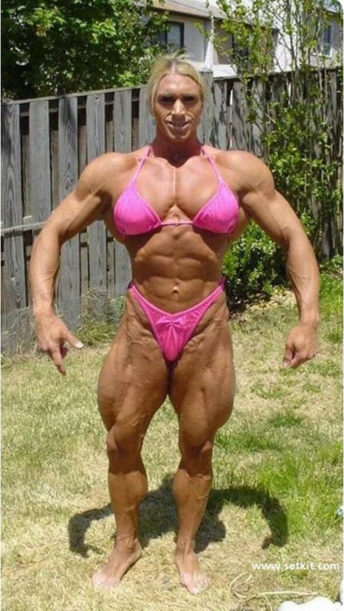 Культуристка Итэль Фернандес