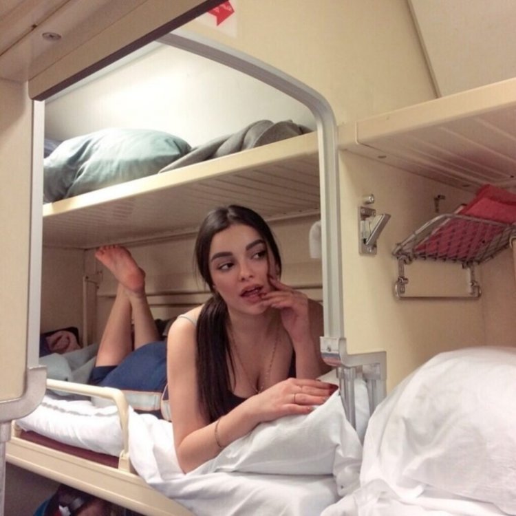 Марго Робби селфи