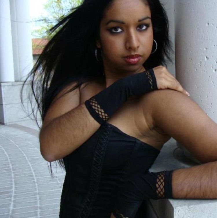 Барбара Феррейра подмыхи