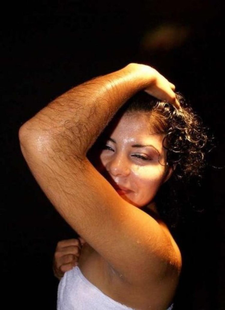 Красивые девушки с волосатыми руками