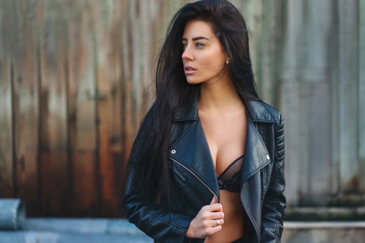 Джулия Блэк модель