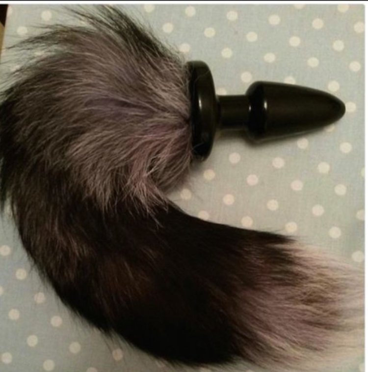 Хвостик затычка розовый