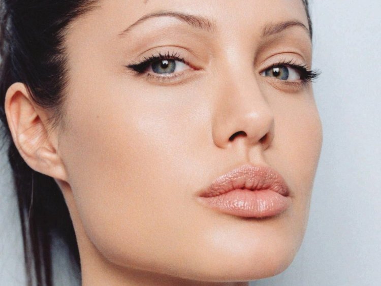 Адриана Лима макияж дневной